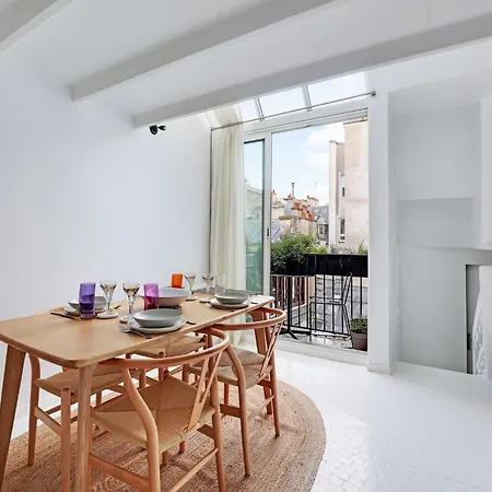 Cosy And Atypical Marais Balcony - 1 Bdr 2 P