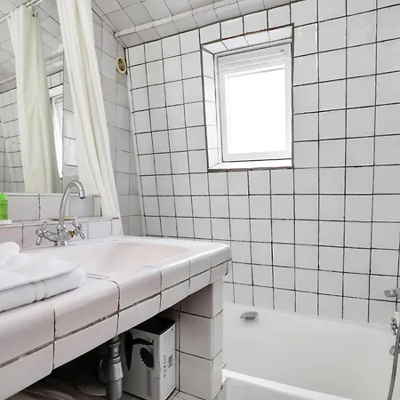 Cosy And Atypical Marais Balcony - 1 Bdr 2 P * باريس