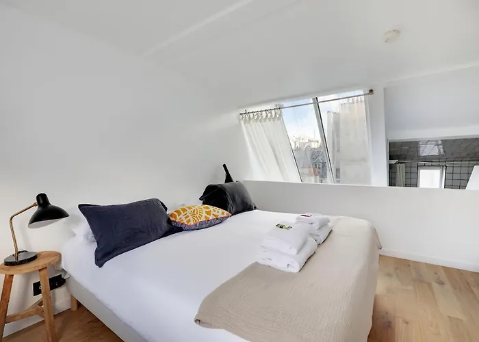 Cosy And Atypical Marais Balcony - 1 Bdr 2 P *