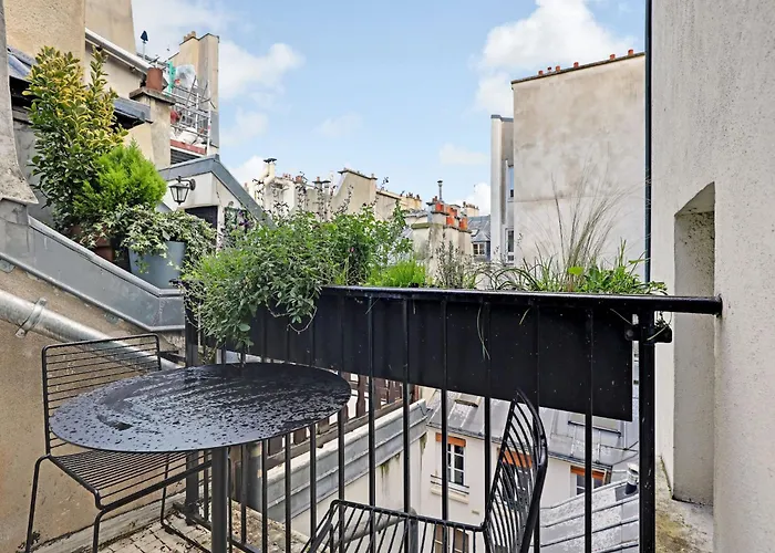 Cosy And Atypical Marais Balcony - 1 Bdr 2 P *